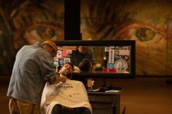 Museo Van Gogh holandés se convierte en peluquería como señal de protesta ante restricciones por alza de contagios